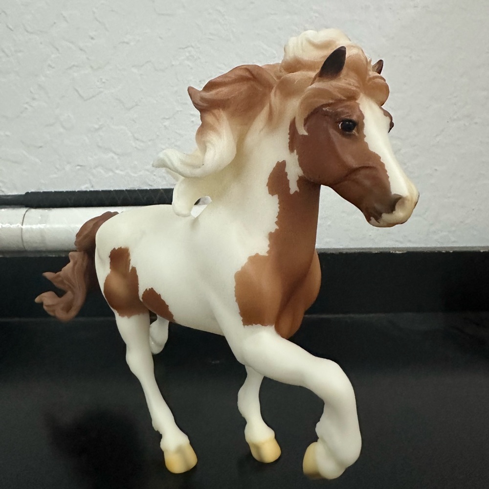 Breyer Icelandic horse figure